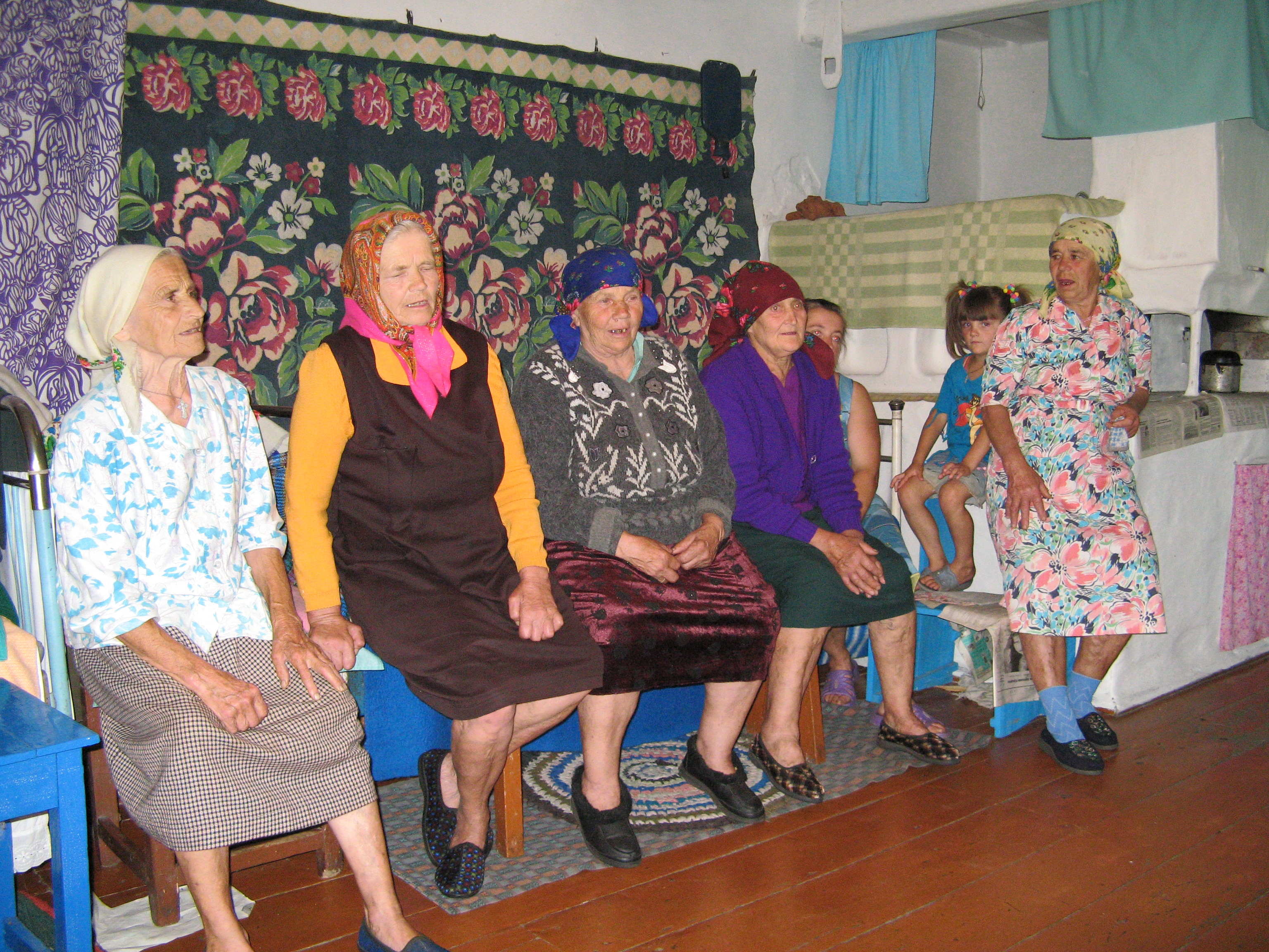 Women singing (Tchernobyl)